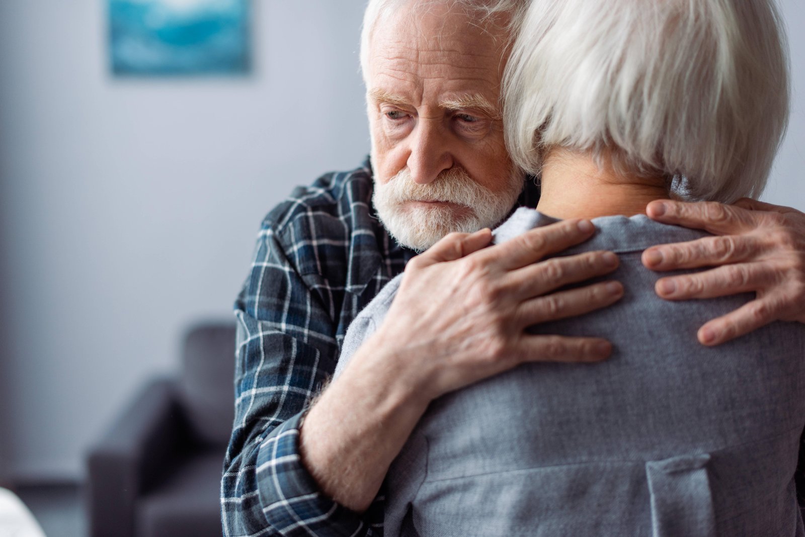 How to Recognize Early Signs of Dementia in Elderly Loved Ones