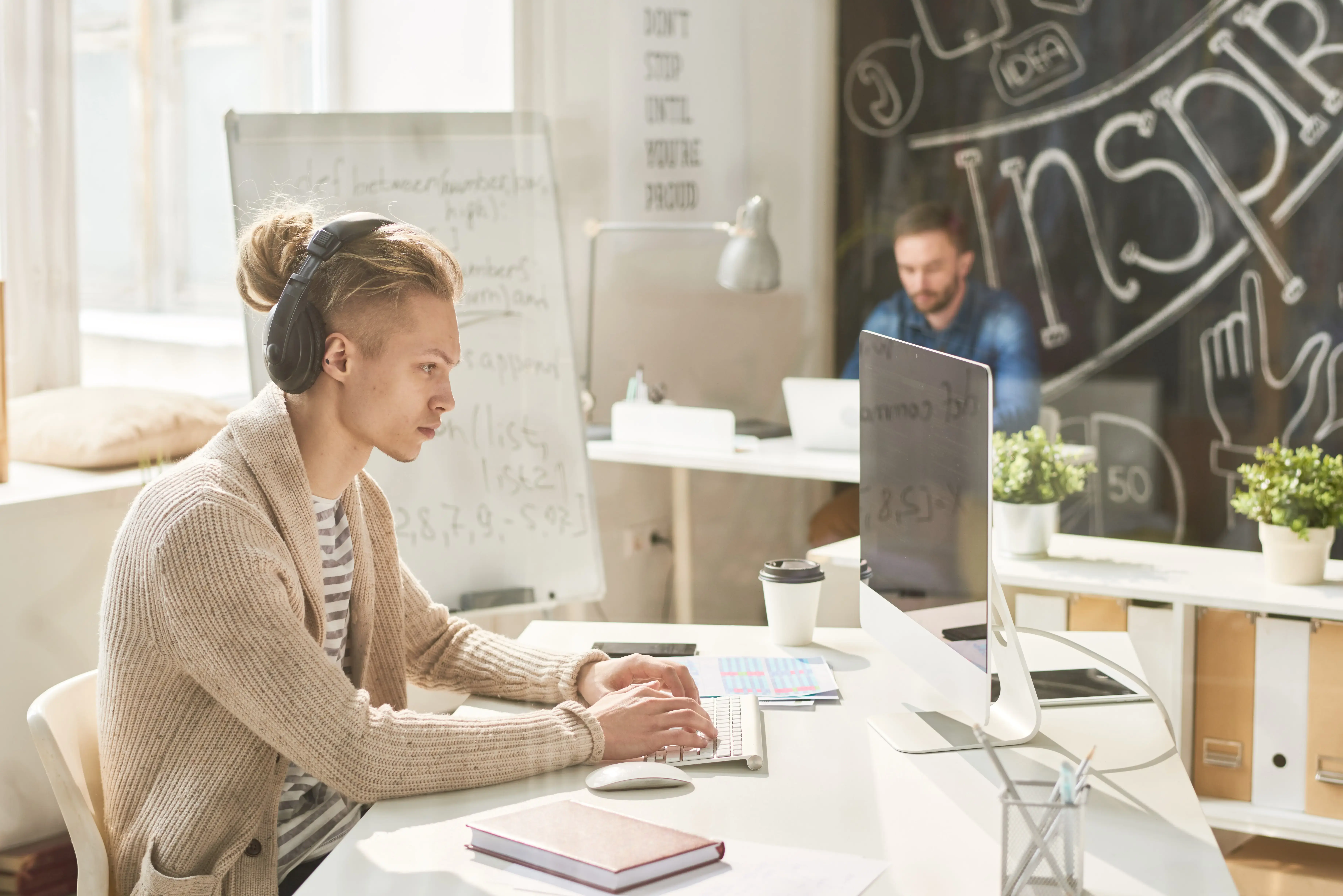 The Role of Healthcare Staffing Agencies in Combating Burnout Among Nurses